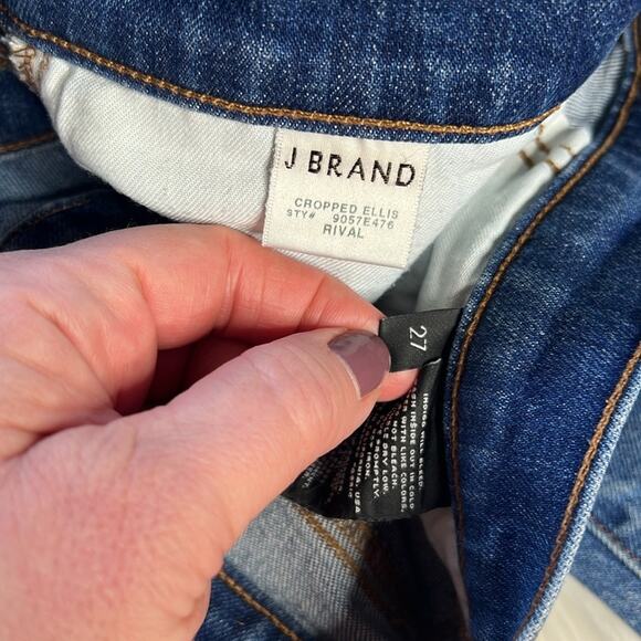 J Brand Cropped Ellis in Rival Jeans - Picture 4 of 7